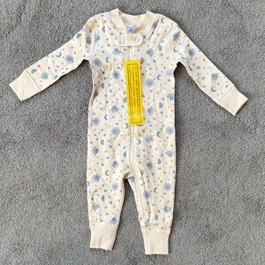 Hanna Andersson Cream and Blue Celestial Bodysuit